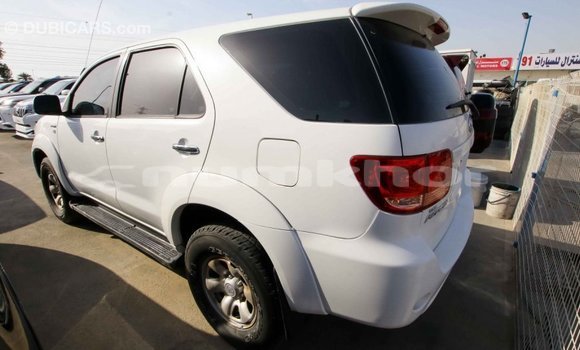 Buy Import Toyota Fortuner White Car in Import - Dubai in Bumthang Buy Import Toyota Fortuner White Car in Import - Dubai in Bumthang
