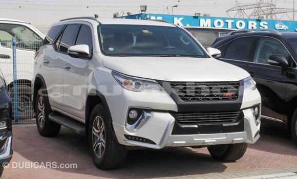 Buy Import Toyota Fortuner White Car in Import - Dubai in Bumthang Buy Import Toyota Fortuner White Car in Import - Dubai in Bumthang