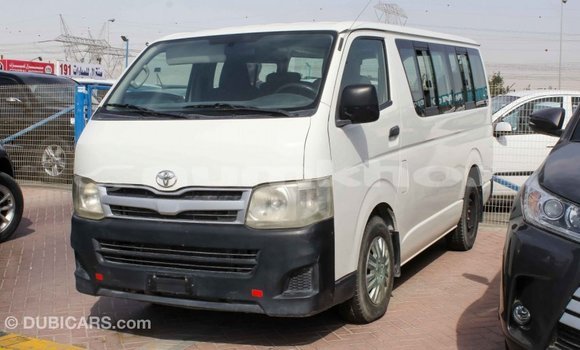 Buy Import Toyota Hiace White Car in Import - Dubai in Bumthang Buy Import Toyota Hiace White Car in Import - Dubai in Bumthang