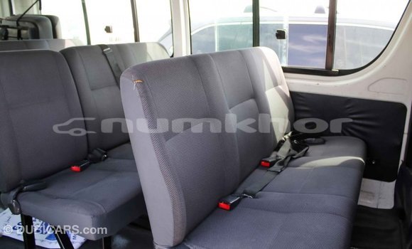 Buy Import Toyota Hiace White Car in Import - Dubai in Bumthang Buy Import Toyota Hiace White Car in Import - Dubai in Bumthang