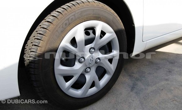 Buy Import Hyundai i10 White Car in Import - Dubai in Bumthang Buy Import Hyundai i10 White Car in Import - Dubai in Bumthang