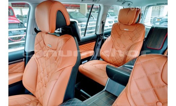 Buy Import Toyota Land Cruiser Black Car in Import - Dubai in Bumthang Buy Import Toyota Land Cruiser Black Car in Import - Dubai in Bumthang