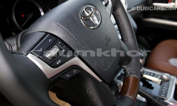 Buy Import Toyota Land Cruiser Black Car in Import - Dubai in Bumthang Buy Import Toyota Land Cruiser Black Car in Import - Dubai in Bumthang