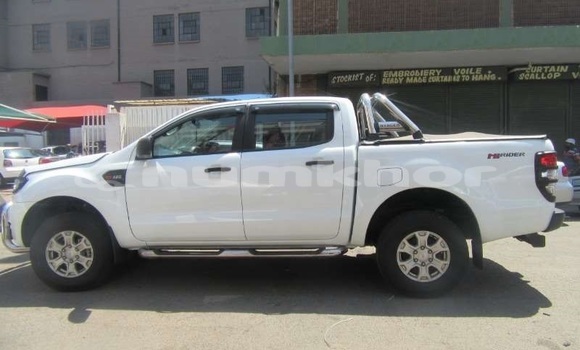 Buy Used Ford Ranger White Car in Geylegphug in Geylegphug