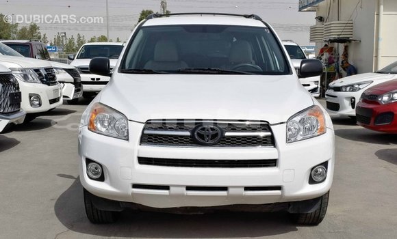 Buy Import Toyota 4Runner White Car in Import - Dubai in Bumthang Buy Import Toyota 4Runner White Car in Import - Dubai in Bumthang