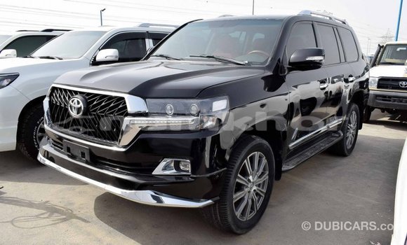 Buy Import Toyota Land Cruiser Black Car in Import - Dubai in Bumthang Buy Import Toyota Land Cruiser Black Car in Import - Dubai in Bumthang