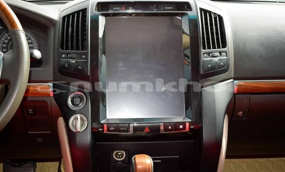 Buy Import Toyota Land Cruiser Black Car in Import - Dubai in Bumthang Buy Import Toyota Land Cruiser Black Car in Import - Dubai in Bumthang