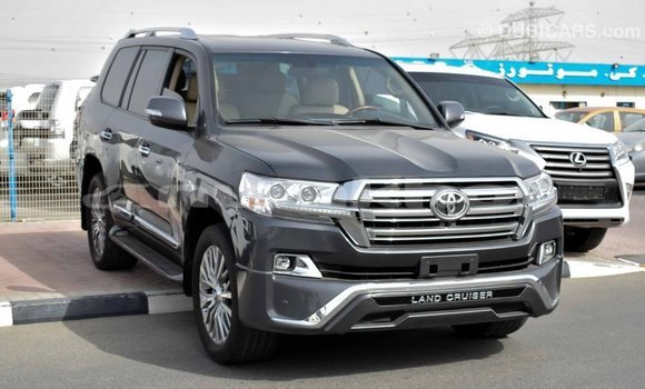 Buy Import Toyota Land Cruiser Other Car in Import - Dubai in Bumthang Buy Import Toyota Land Cruiser Other Car in Import - Dubai in Bumthang