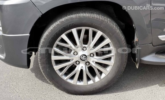 Buy Import Toyota Land Cruiser Other Car in Import - Dubai in Bumthang Buy Import Toyota Land Cruiser Other Car in Import - Dubai in Bumthang