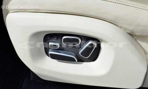 Buy Import Land Rover Range Rover White Car in Import - Dubai in Bumthang Buy Import Land Rover Range Rover White Car in Import - Dubai in Bumthang