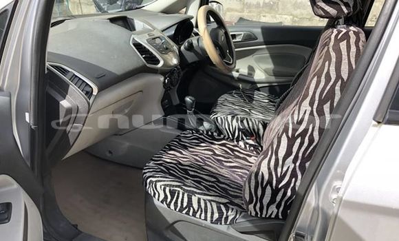 Buy Used Ford E–Series Van Red Car in Thimphu in Timphu Buy Used Ford E–Series Van Red Car in Thimphu in Timphu