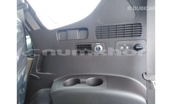 Buy Import Hyundai Santa Fe White Car in Import - Dubai in Bumthang Buy Import Hyundai Santa Fe White Car in Import - Dubai in Bumthang