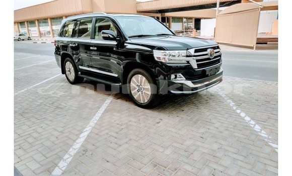 Buy Import Toyota Land Cruiser Black Car in Import - Dubai in Bumthang Buy Import Toyota Land Cruiser Black Car in Import - Dubai in Bumthang
