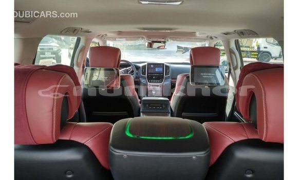 Buy Import Toyota Land Cruiser Black Car in Import - Dubai in Bumthang Buy Import Toyota Land Cruiser Black Car in Import - Dubai in Bumthang