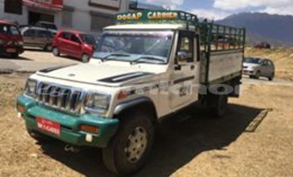 Buy Used Mahindra Bolero White Car in Thimphu in Timphu Buy Used Mahindra Bolero White Car in Thimphu in Timphu