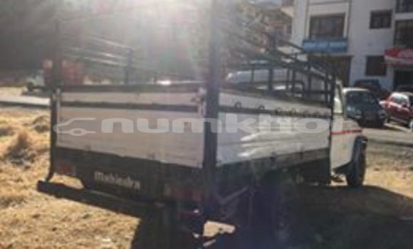 Buy Used Mahindra Bolero White Car in Thimphu in Timphu Buy Used Mahindra Bolero White Car in Thimphu in Timphu