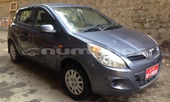 Buy Used Hyundai i20 Blue Car in Thimphu in Timphu Buy Used Hyundai i20 Blue Car in Thimphu in Timphu