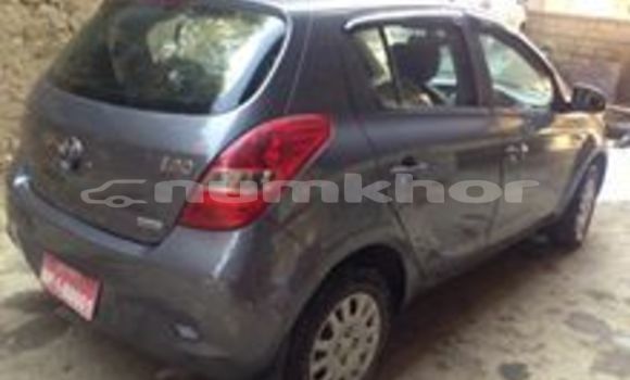 Buy Used Hyundai i20 Blue Car in Thimphu in Timphu Buy Used Hyundai i20 Blue Car in Thimphu in Timphu