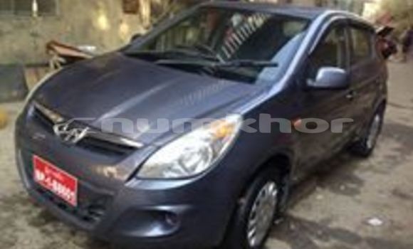 Buy Used Hyundai i20 Blue Car in Thimphu in Timphu Buy Used Hyundai i20 Blue Car in Thimphu in Timphu