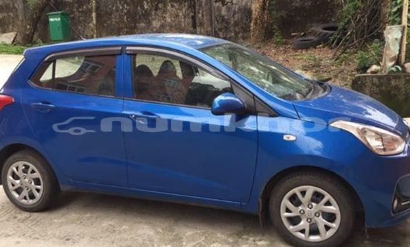 Buy Used Hyundai i10 Blue Car in Thimphu in Timphu Buy Used Hyundai i10 Blue Car in Thimphu in Timphu
