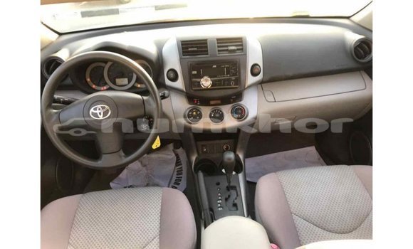 Buy Import Toyota 4Runner Other Car in Import - Dubai in Bumthang Buy Import Toyota 4Runner Other Car in Import - Dubai in Bumthang