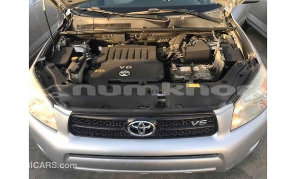 Buy Import Toyota 4Runner Other Car in Import - Dubai in Bumthang Buy Import Toyota 4Runner Other Car in Import - Dubai in Bumthang