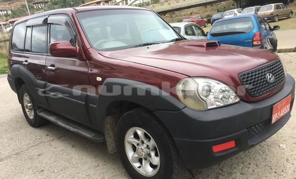 Buy Used Hyundai Terracan Red Car in Thimphu in Timphu Buy Used Hyundai Terracan Red Car in Thimphu in Timphu