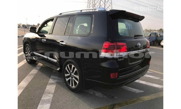 Buy Import Toyota Land Cruiser Black Car in Import - Dubai in Bumthang Buy Import Toyota Land Cruiser Black Car in Import - Dubai in Bumthang