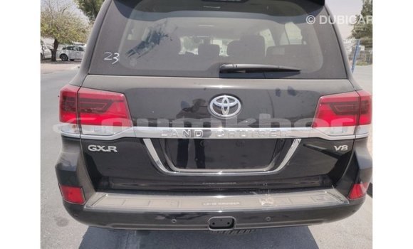 Buy Import Toyota Land Cruiser Black Car in Import - Dubai in Bumthang Buy Import Toyota Land Cruiser Black Car in Import - Dubai in Bumthang