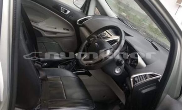 Buy Used Kia Sportage Beige Car in Thimphu in Timphu Buy Used Kia Sportage Beige Car in Thimphu in Timphu