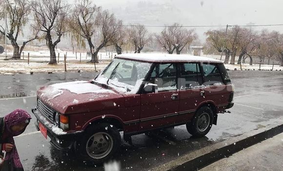 Buy Used Land Rover Range Rover Red Car in Thimphu in Timphu Buy Used Land Rover Range Rover Red Car in Thimphu in Timphu