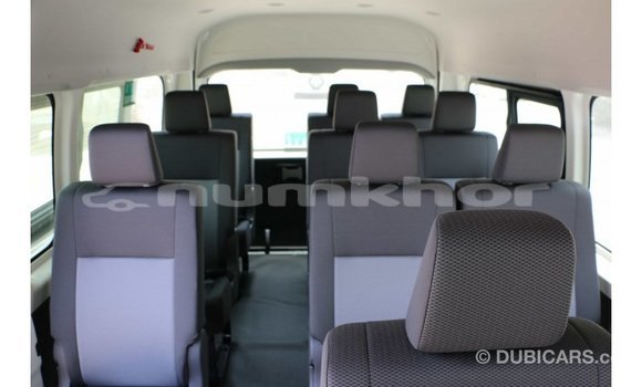 Buy Import Toyota Hiace White Car in Import - Dubai in Bumthang Buy Import Toyota Hiace White Car in Import - Dubai in Bumthang