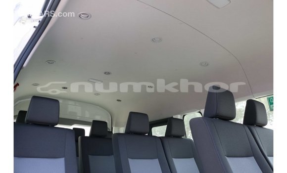 Buy Import Toyota Hiace White Car in Import - Dubai in Bumthang Buy Import Toyota Hiace White Car in Import - Dubai in Bumthang