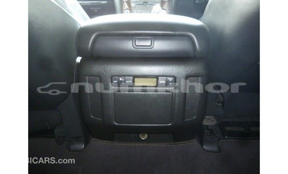 Buy Import Nissan Patrol White Car in Import - Dubai in Bumthang Buy Import Nissan Patrol White Car in Import - Dubai in Bumthang