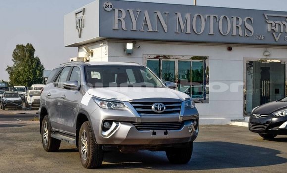 Buy Import Toyota Fortuner Other Car in Import - Dubai in Bumthang Buy Import Toyota Fortuner Other Car in Import - Dubai in Bumthang