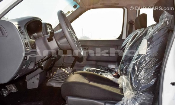 Buy Import Nissan NP 300 White Car in Import - Dubai in Bumthang Buy Import Nissan NP 300 White Car in Import - Dubai in Bumthang
