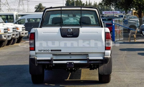 Buy Import Nissan NP 300 White Car in Import - Dubai in Bumthang Buy Import Nissan NP 300 White Car in Import - Dubai in Bumthang