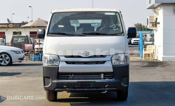 Buy Import Toyota Hiace White Car in Import - Dubai in Bumthang Buy Import Toyota Hiace White Car in Import - Dubai in Bumthang