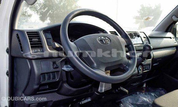 Buy Import Toyota Hiace White Car in Import - Dubai in Bumthang Buy Import Toyota Hiace White Car in Import - Dubai in Bumthang