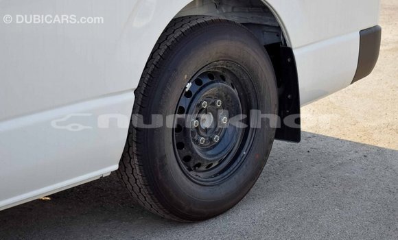 Buy Import Toyota Hiace White Car in Import - Dubai in Bumthang Buy Import Toyota Hiace White Car in Import - Dubai in Bumthang
