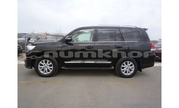 Buy Import Toyota Land Cruiser Black Car in Import - Dubai in Bumthang Buy Import Toyota Land Cruiser Black Car in Import - Dubai in Bumthang