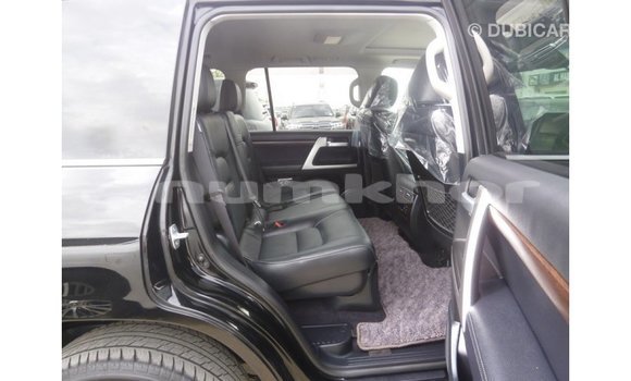 Buy Import Toyota Land Cruiser Black Car in Import - Dubai in Bumthang Buy Import Toyota Land Cruiser Black Car in Import - Dubai in Bumthang