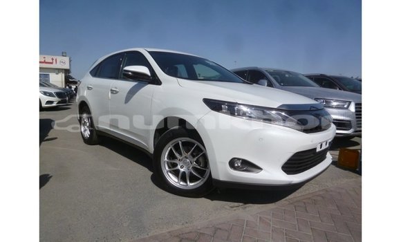 Buy Import Toyota Harrier White Car in Import - Dubai in Bumthang Buy Import Toyota Harrier White Car in Import - Dubai in Bumthang