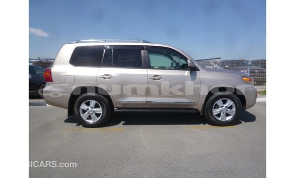 Buy Import Toyota Land Cruiser Other Car in Import - Dubai in Bumthang Buy Import Toyota Land Cruiser Other Car in Import - Dubai in Bumthang