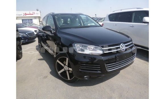 Buy Import Volkswagen Touareg Black Car in Import - Dubai in Bumthang