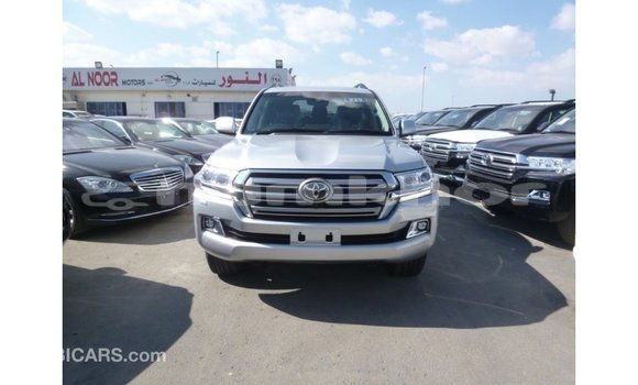 Buy Import Toyota Land Cruiser Other Car in Import - Dubai in Bumthang Buy Import Toyota Land Cruiser Other Car in Import - Dubai in Bumthang