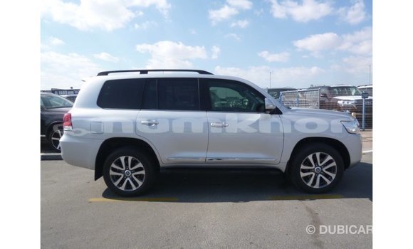 Buy Import Toyota Land Cruiser Other Car in Import - Dubai in Bumthang Buy Import Toyota Land Cruiser Other Car in Import - Dubai in Bumthang