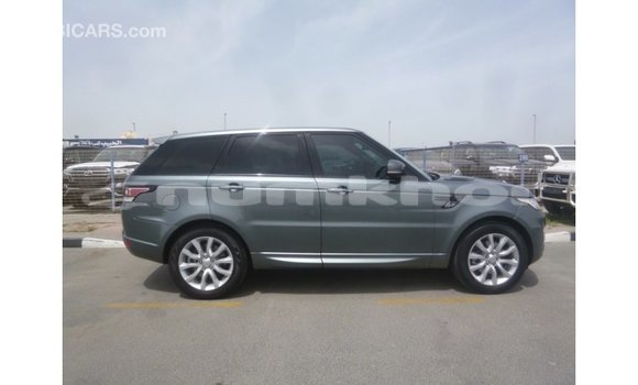 Buy Import Land Rover Range Rover Green Car in Import - Dubai in Bumthang Buy Import Land Rover Range Rover Green Car in Import - Dubai in Bumthang