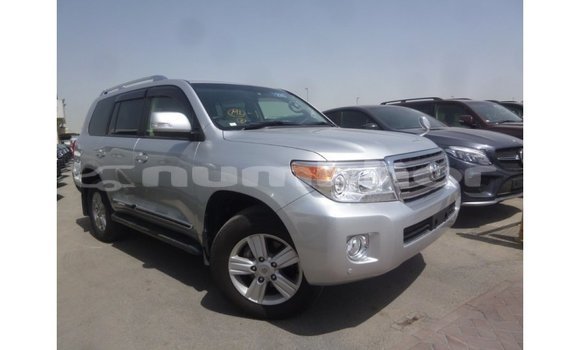 Buy Import Toyota Land Cruiser Other Car in Import - Dubai in Bumthang Buy Import Toyota Land Cruiser Other Car in Import - Dubai in Bumthang