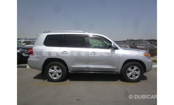 Buy Import Toyota Land Cruiser Other Car in Import - Dubai in Bumthang Buy Import Toyota Land Cruiser Other Car in Import - Dubai in Bumthang